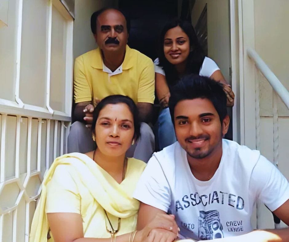 KL Rahul's Parents